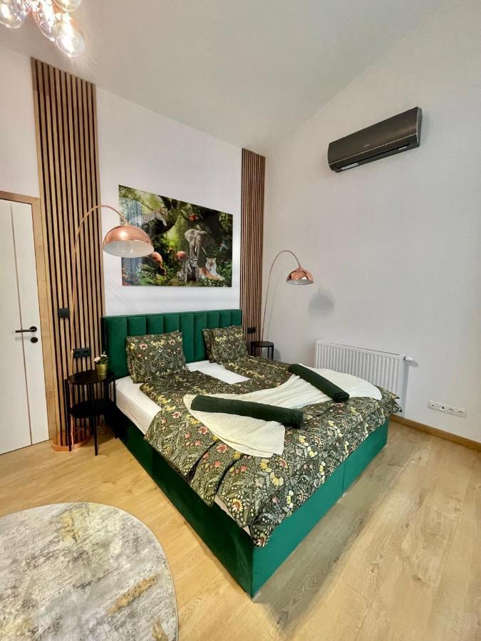 Centropolitan Penthouse #Jacuzzi #Freeparking Apartamento Budapeste Exterior foto