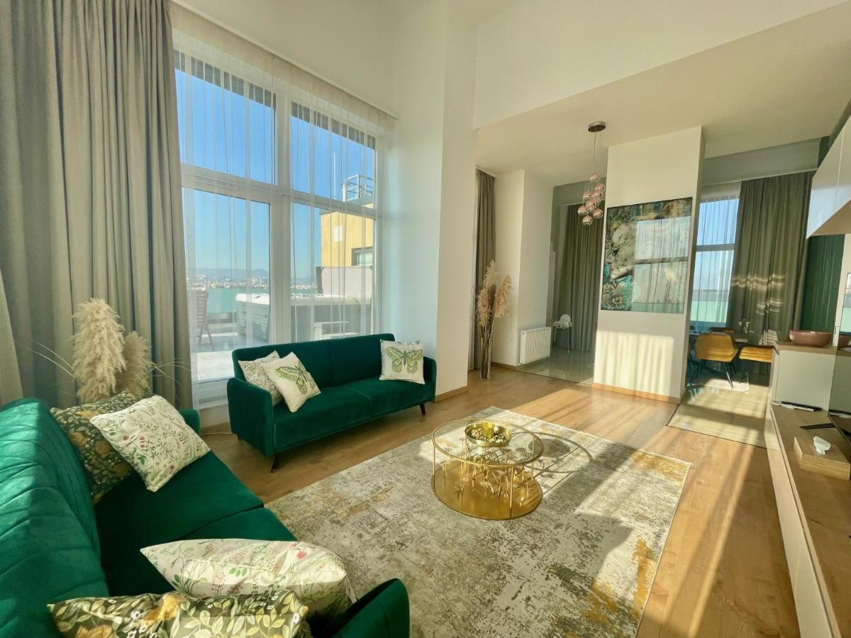 Centropolitan Penthouse #Jacuzzi #Freeparking Apartamento Budapeste Exterior foto