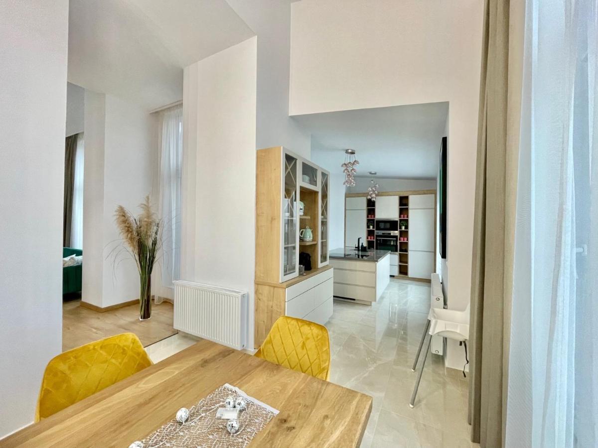 Centropolitan Penthouse #Jacuzzi #Freeparking Apartamento Budapeste Exterior foto